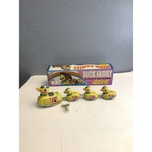 1970's Wind-Up Duck Family Tin Toy LITHO Action New In Original Box Vintage